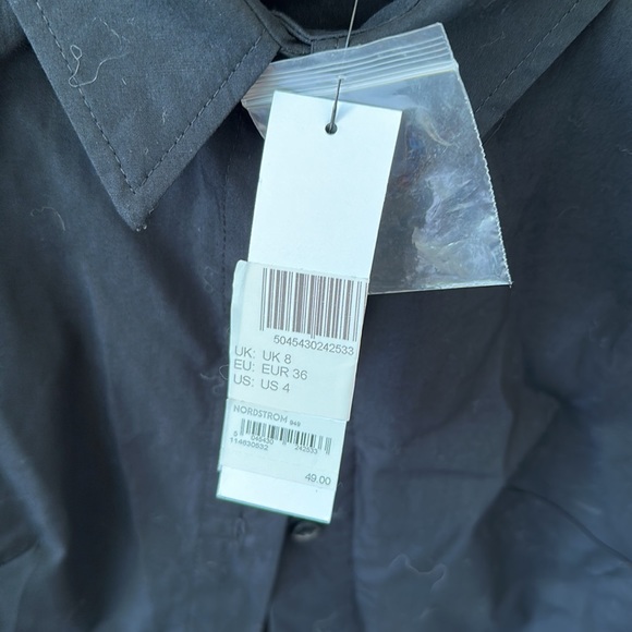 NWT Cropped Button Down - Picture 2 of 2